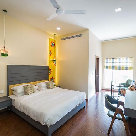 Hotel Asansol International Bagian luar foto