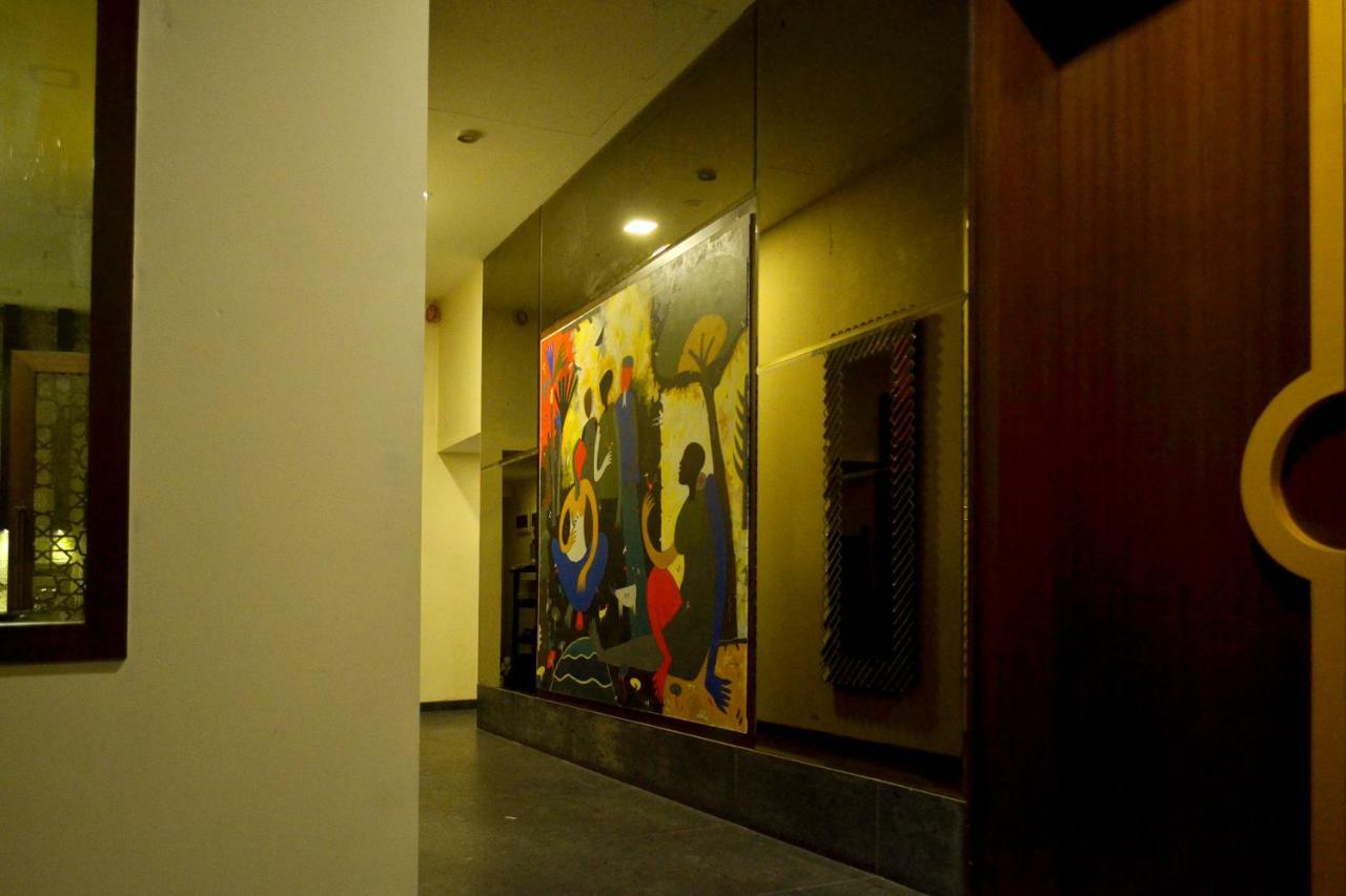 Hotel Asansol International Bagian luar foto