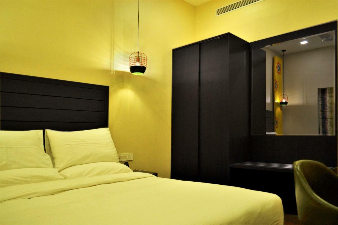 Hotel Asansol International Bagian luar foto