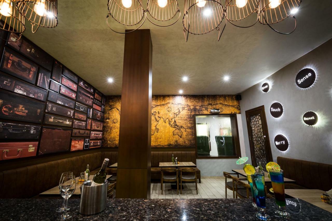 Hotel Asansol International Bagian luar foto
