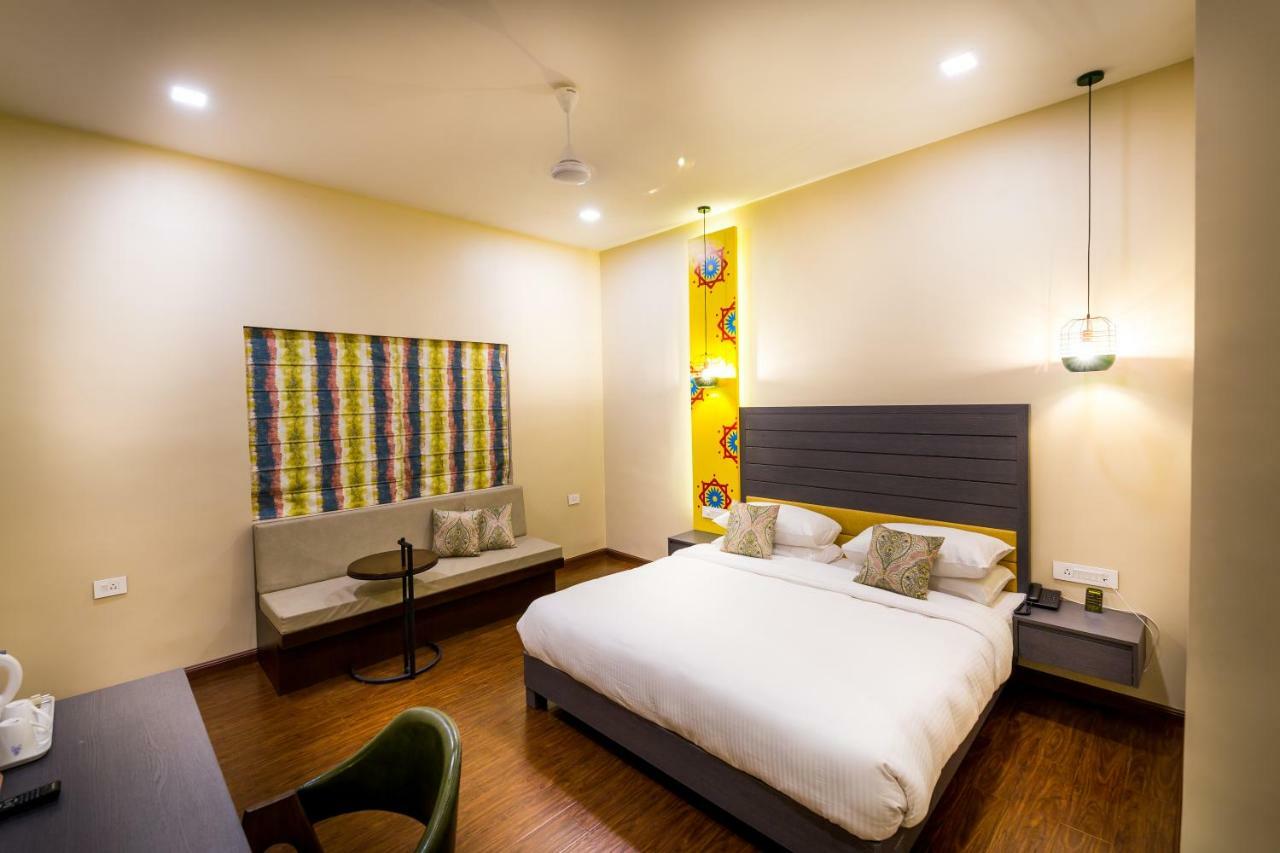 Hotel Asansol International Bagian luar foto